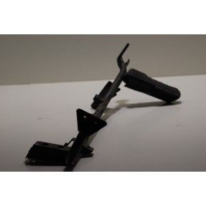 SOPORTE ESTRIBO IZDO. HONDA DYLAN 125, 2007