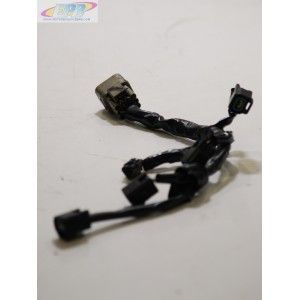 INSTALACI&Oacute;N FARO/RELOJES YAMAHA YZF R1, 2005-2006