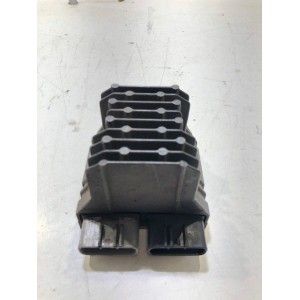 REGULADOR CORRIENTE YAMAHA R1 2004-06