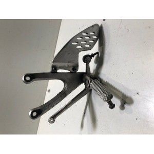 Soporte m&aacute;s estribera m&aacute;s palanca de cambio de Yamaha R1 2005 delantera izquierda